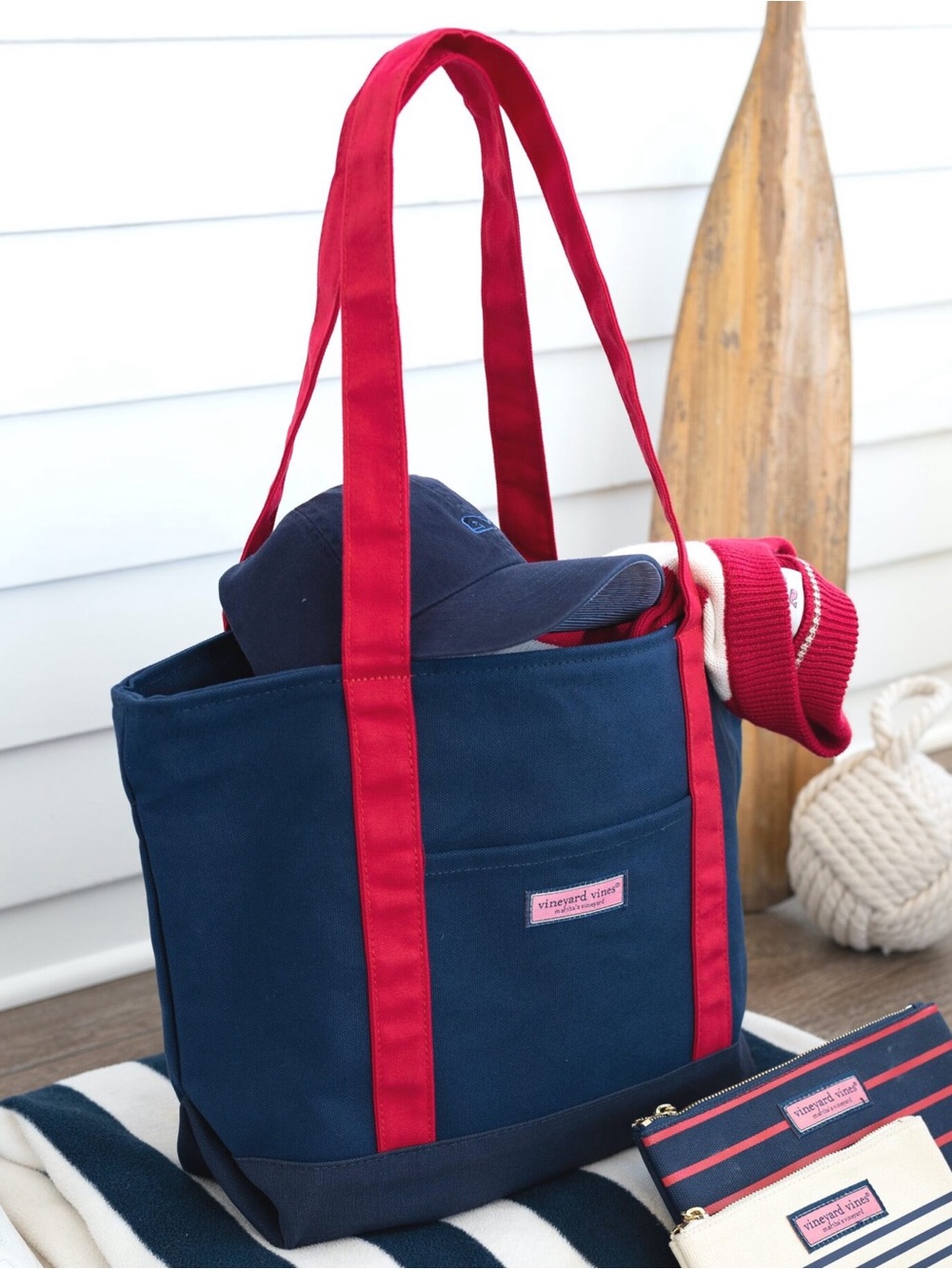 VINEYARD VINES Americana Classic Heritage Tote Bag Purse Zip Top Navy Red